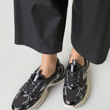Sport Shoes model 210213 - Très Elite