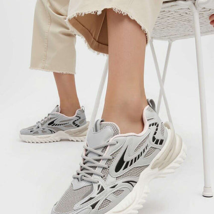 Sport Shoes model 210214 - Très Elite