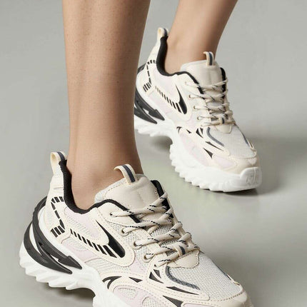 Sport Shoes model 210216 - Très Elite