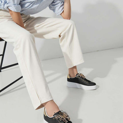 Sport Shoes model 210222 - Très Elite