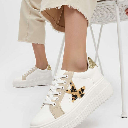 Sport Shoes model 210230 - Très Elite