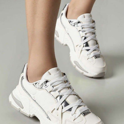 Sport Shoes model 210232 - Très Elite