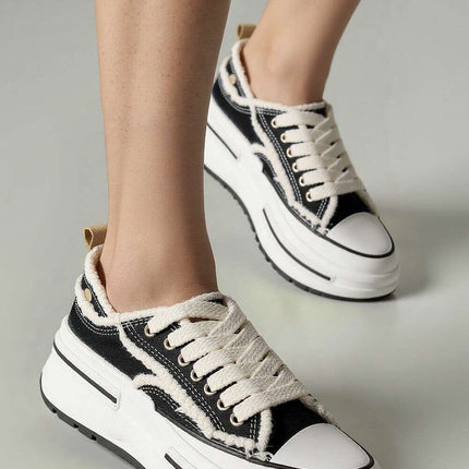 Sport Shoes model 210238 - Très Elite