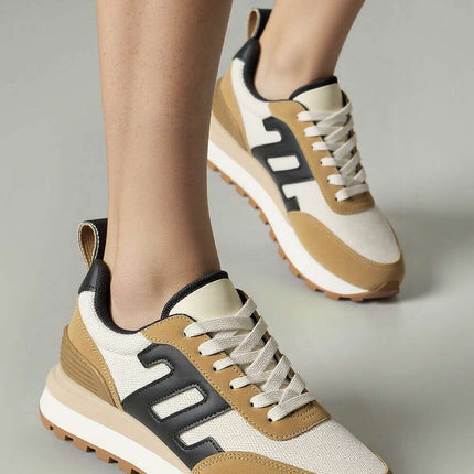 Sport Shoes model 210248 - Très Elite