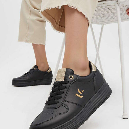 Sport Shoes model 210259 - Très Elite