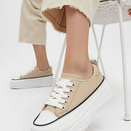 Sport Shoes model 210271 - Très Elite