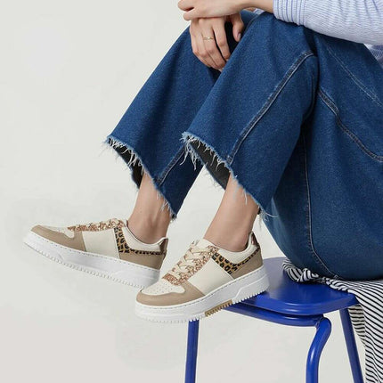 Sport Shoes model 210385 - Très Elite