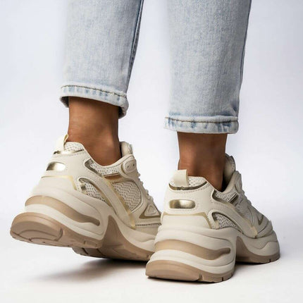 Sport Shoes model 210559 - Très Elite