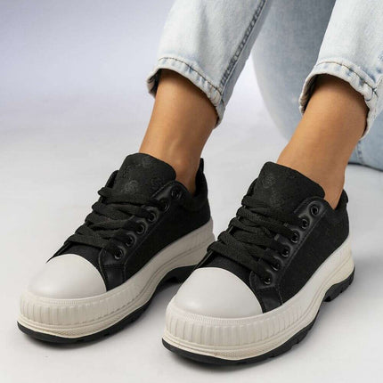 Sport Shoes model 210574 - Très Elite