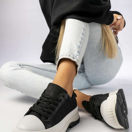Sport Shoes model 210574 - Très Elite