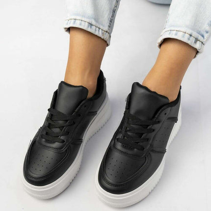 Sport Shoes model 210575 - Très Elite