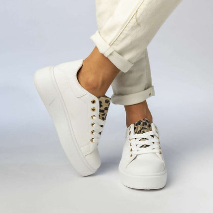 Sport Shoes model 210583 - Très Elite