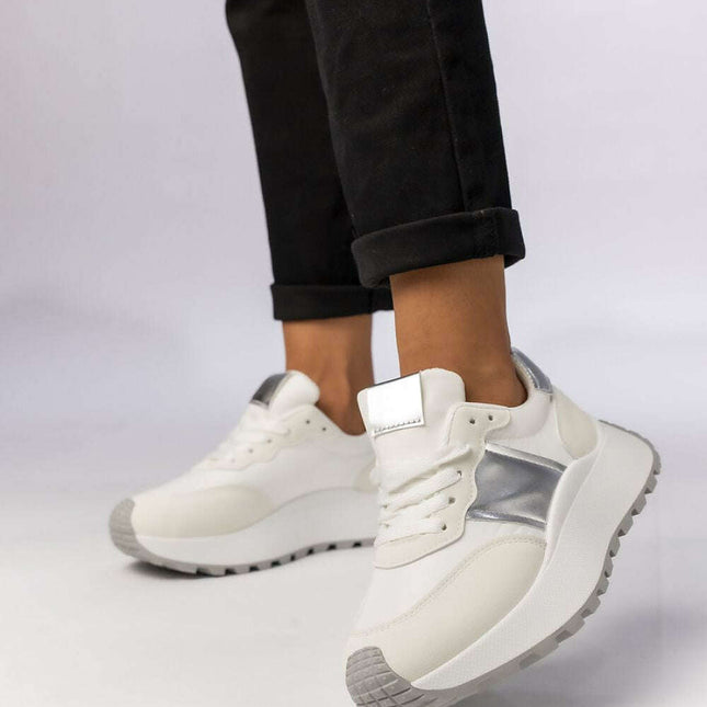 Sport Shoes model 210588