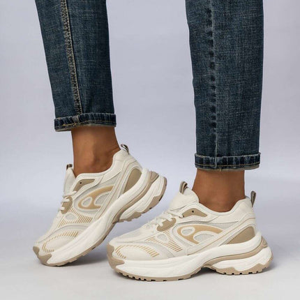 Sport Shoes model 210590 - Très Elite