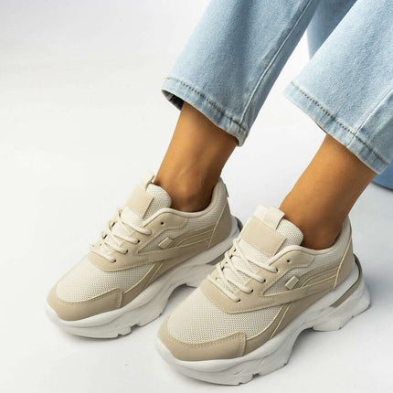 Sport Shoes model 210591 - Très Elite
