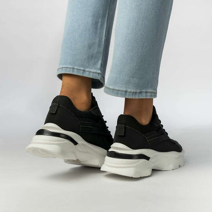 Sport Shoes model 210592 - Très Elite