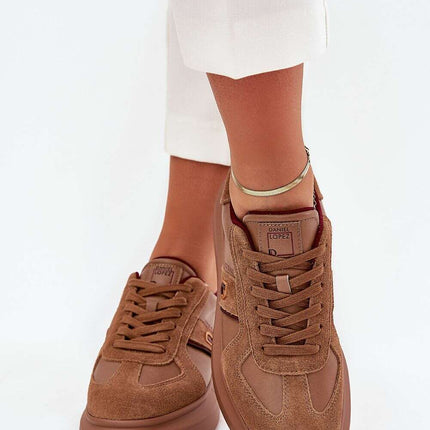 Sport Shoes model 215475 - Très Elite