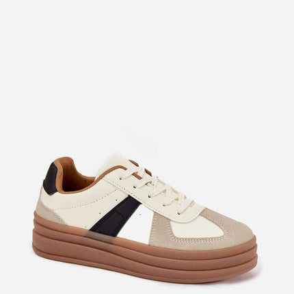 Sport Shoes model 216421 - Très Elite