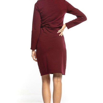 Sporty Chic Midi Dress with Convenient Kangaroo Pocket - Très Elite