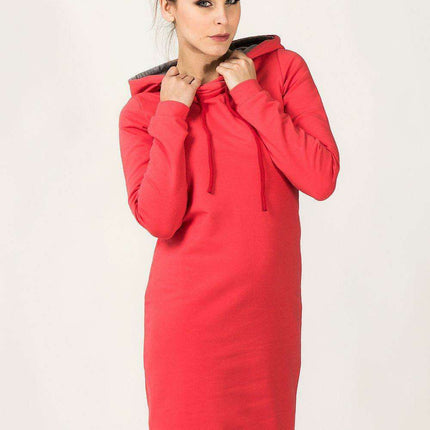 Sporty Elegance Hooded Dress - Tessita Model 36014 - Très Elite