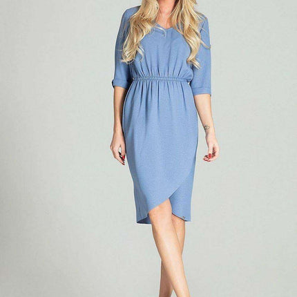 Spring-Ready Checkered Midi Dress with 3/4 Sleeves and Comfort Fit Waistband - Très Elite