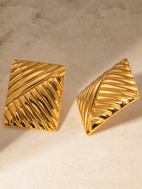 Stainless steel striped symmetrical earrings, simple niche design, fashionable earrings