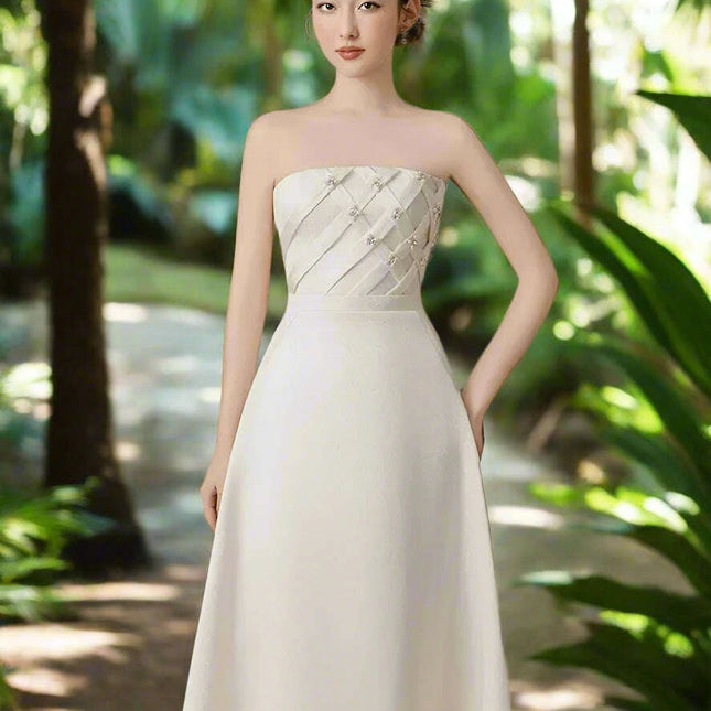 Striking Strapless High-Waisted Evening Gown with Unique Artistic Patchwork