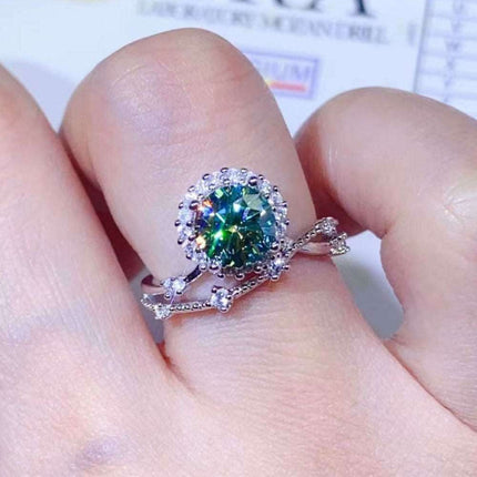 Stunning 1 Carat Lab-Created Diamond and Zircon Adorned Platinum Ring - Très Elite