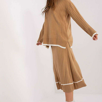 Stylish Contrast-Knitwear Set for Effortless Elegance - Très Elite