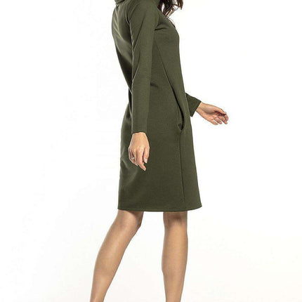 Stylish Cotton Everyday Dress with Practical Pockets - Très Elite