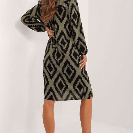 Stylish Eco-Conscious Asymmetrical Viscose Shirt Dress - Très Elite