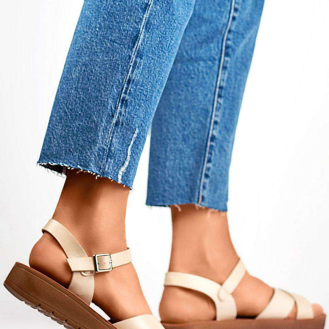 Stylish Eco-Conscious Flat Platform Sandals - Très Elite