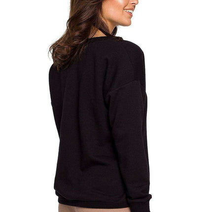 Stylish Embellished Knit Pullover for Unmatched Comfort - Très Elite