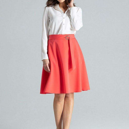 Stylish Knee-Length Skirt with Practical Side Pockets - Très Elite