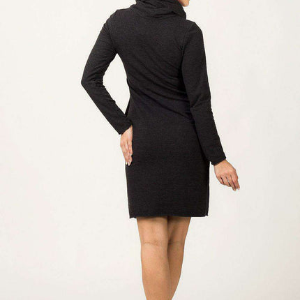 Stylish Knit Casual Daydress with Handy Side Slit Pockets - Chic Chimney Neckline and Adjustable Fit - Très Elite