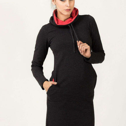 Stylish Knit Casual Daydress with Handy Side Slit Pockets - Chic Chimney Neckline and Adjustable Fit - Très Elite