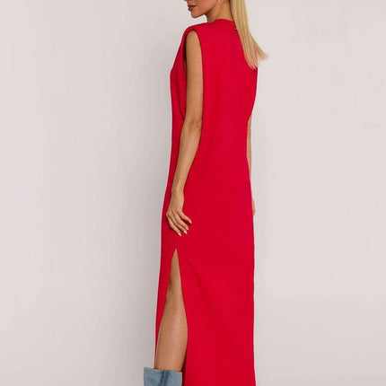 Stylish Knit Maxi Dress with Contemporary Shoulder Detail - Très Elite