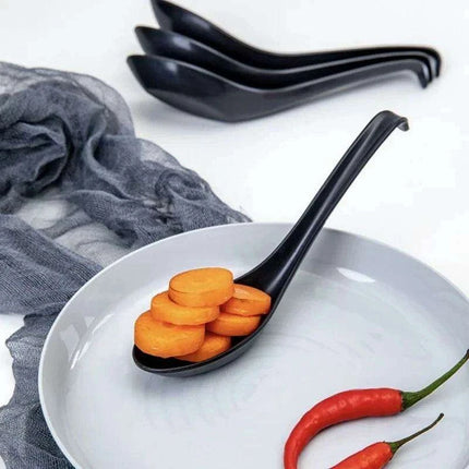 Stylish Melamine Soup Spoon for Ramen, Wontons, and Dumplings - High-Quality Kitchen Essential - Très Elite