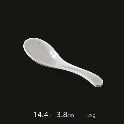 Stylish Melamine Soup Spoon for Ramen, Wontons, and Dumplings - High-Quality Kitchen Essential - Très Elite