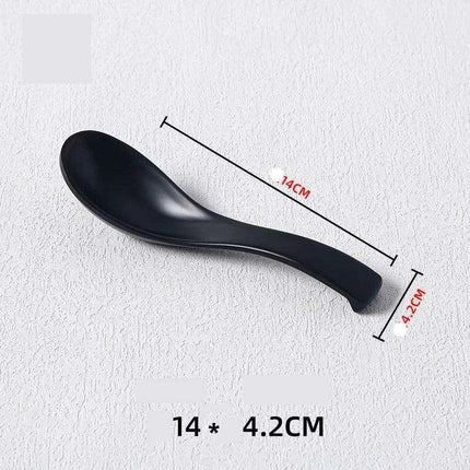 Stylish Melamine Soup Spoon for Ramen, Wontons, and Dumplings - High-Quality Kitchen Essential - Très Elite