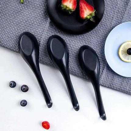 Stylish Melamine Soup Spoon for Ramen, Wontons, and Dumplings - High-Quality Kitchen Essential - Très Elite