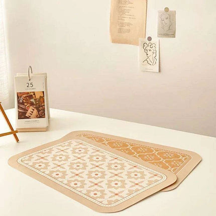 Stylish Nordic Retro Leather Dining Mat for a Chic Table Setting - Très Elite