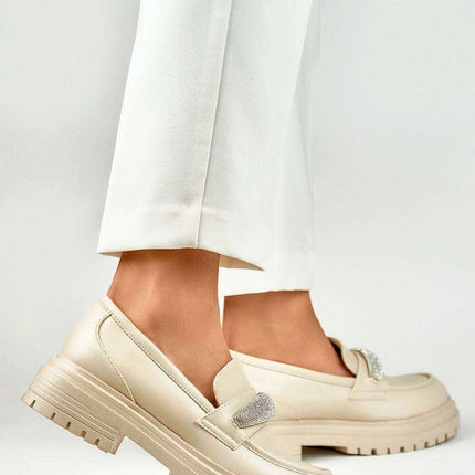 Stylish Platform Moccasins with Sparkling Accent - Très Elite