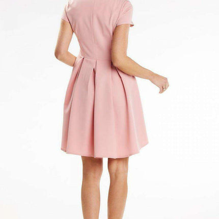 Stylish Pleated Trapeze Dress for Versatile Elegance - Très Elite