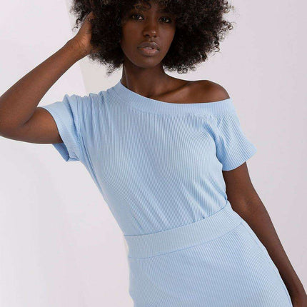 Stylish Ribbed Blouse with Modern Neckline