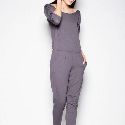 Stylish Serenity Jumpsuit: Transform Your Look with Suit Venaton - Très Elite