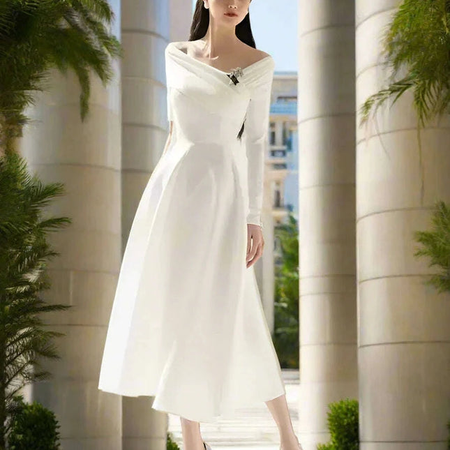 Stylish Sleeveless High Waist Evening Dress with Boat Neck for Women