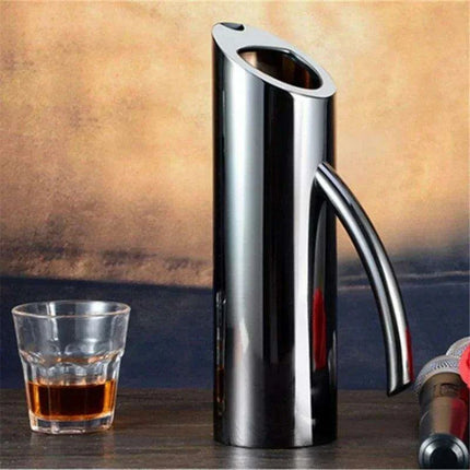 Stylish Stainless Steel Beverage Pitcher with Ice Guard and Divided Wine Insert - High Quality and Fast Shipping - Très Elite