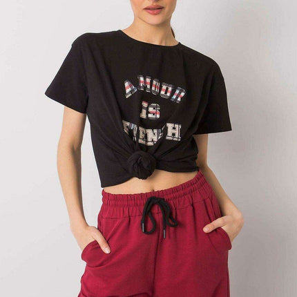 Stylish Women's Graphic Tee for Any Occasion - Très Elite