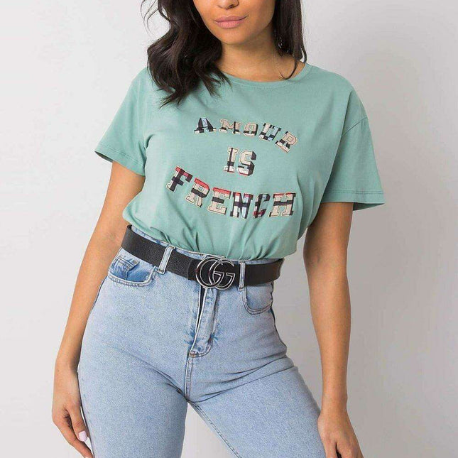 Stylish Women's Graphic Tee for Any Occasion